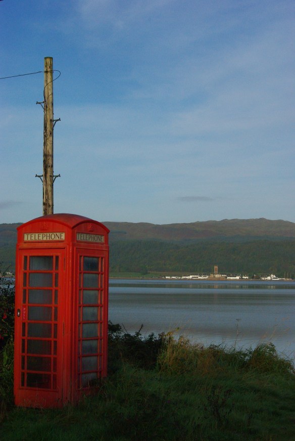 inveraray, phone box, loch fyne inveraray, phone box, loch fyne