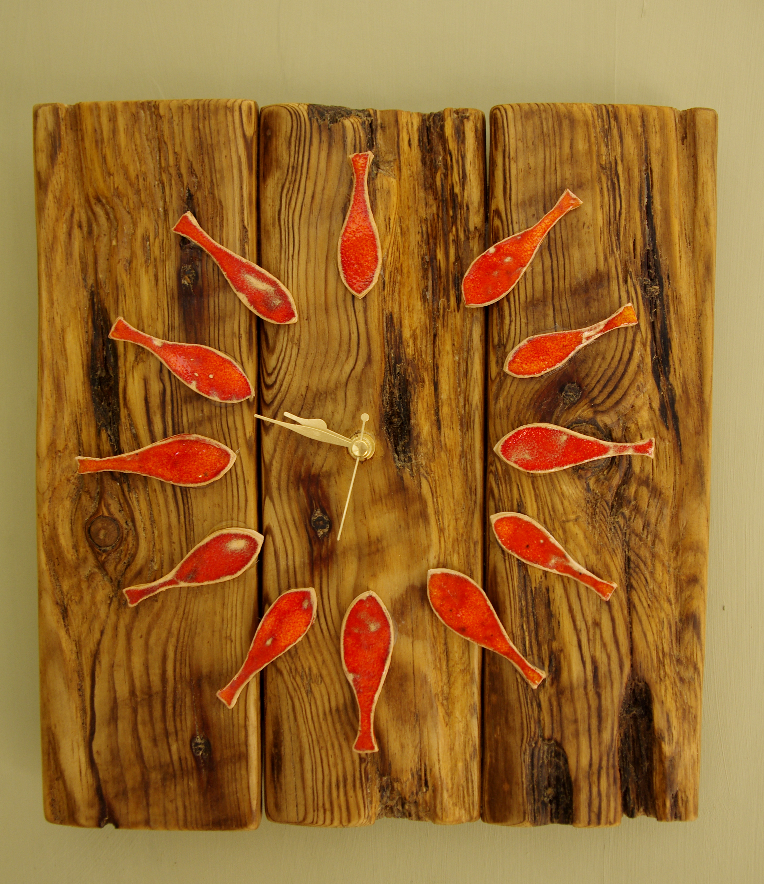 driftwood clock