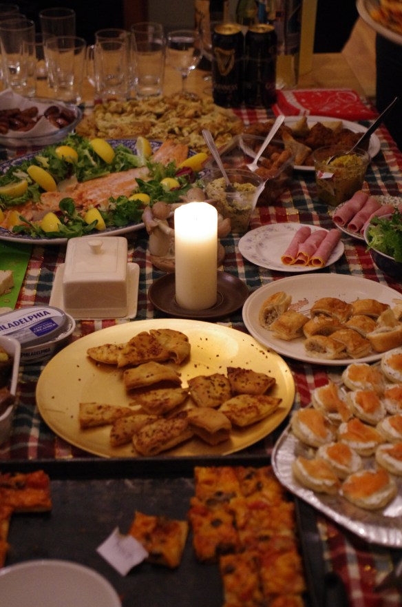 A loaded Aoradh table